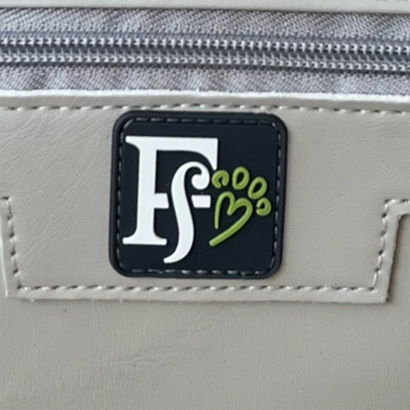 Friends Forever Tan Backpack Pet Carrier For Small Pets 25 Pounds & Under - Picture 16 of 16